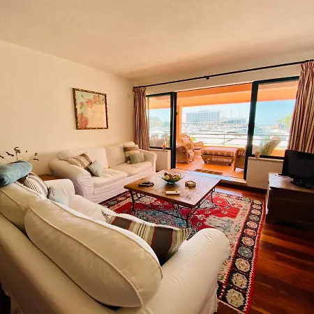 Apartmán Marina Gardens *